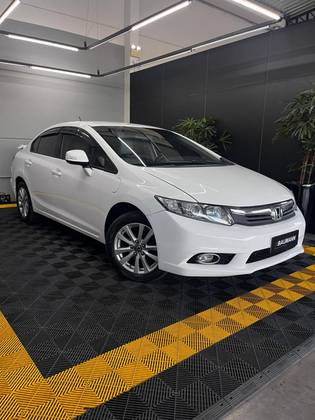 HONDA CIVIC 1.8 LXS 16V FLEX 4P MANUAL